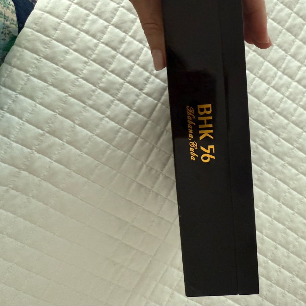 Cohiba Behike humidor Cigar Box BHK56 - Picture 9 of 13